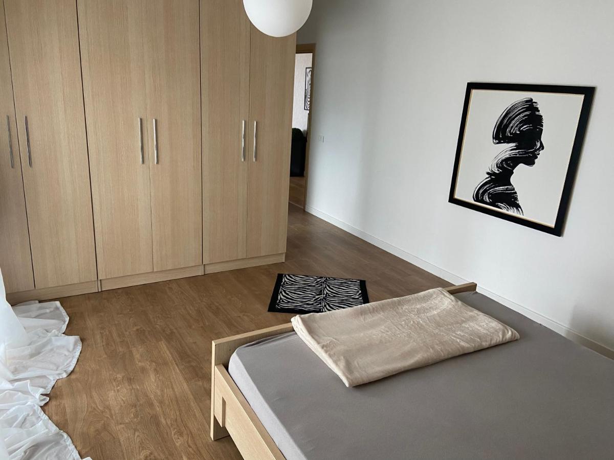 Mb Luxury Apartments Tirana Exterior photo